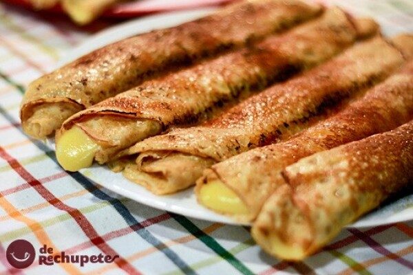 Filloas caramelizadas con crema pastelera casera 