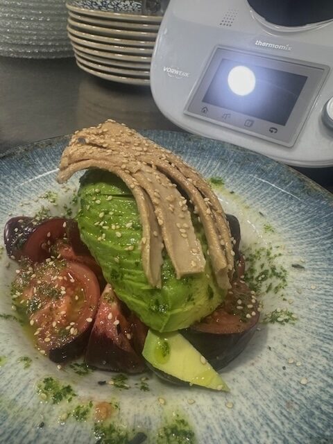 Ensalada de tomate con ventresca
